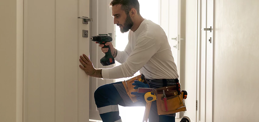 Mailbox Lock Installation Expert in Florence-Graham, California